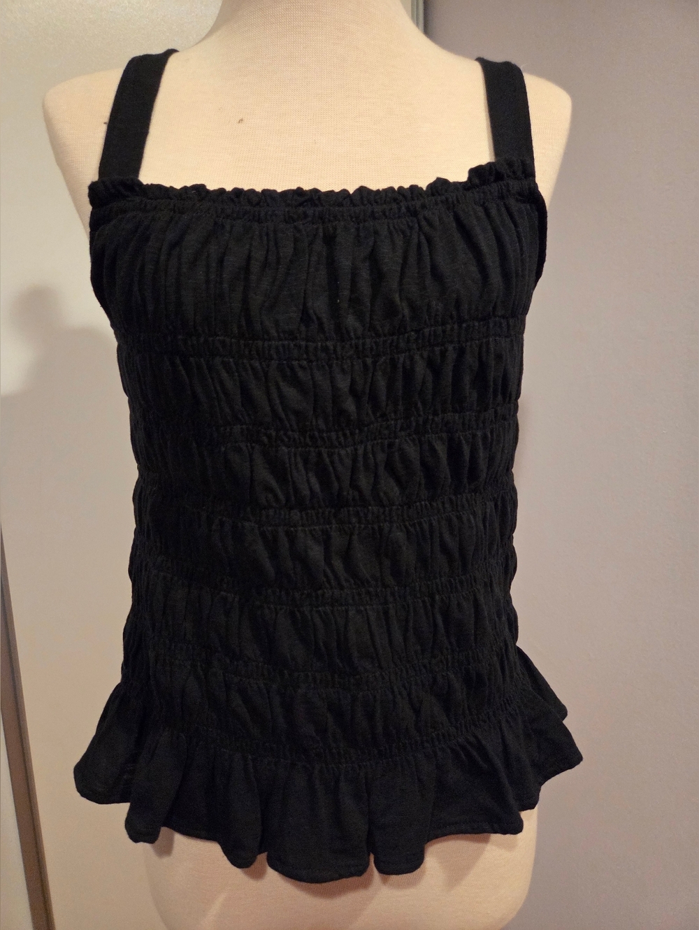 Universal Thread Black Smocked Ruffle Camisole - Picture 3 of 9